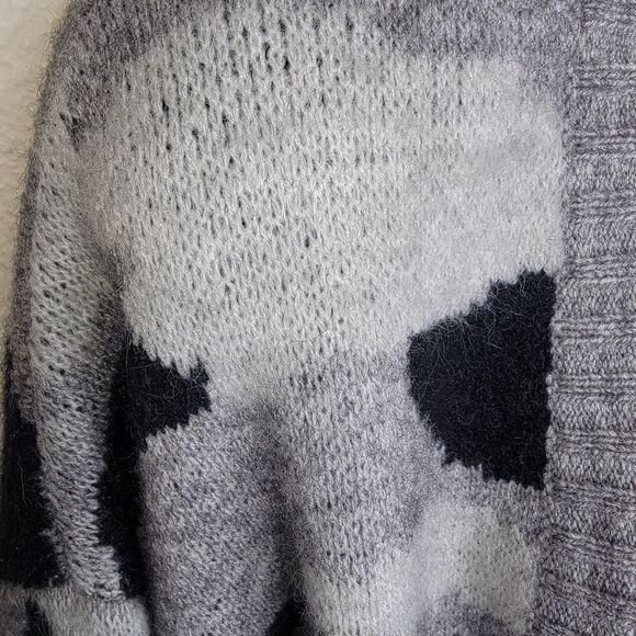 White Birch Boutique Nwot open front camo cardigan sweater size Medium - Picture 7 of 7